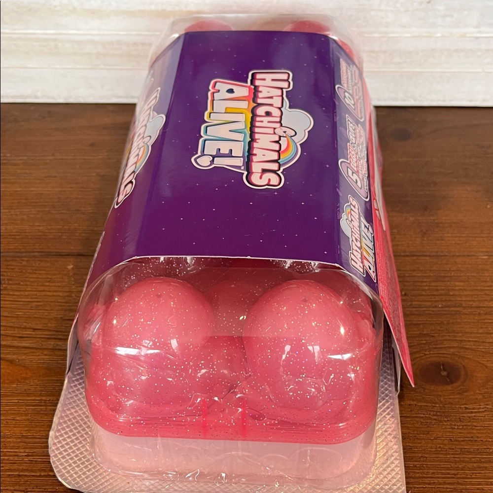 NWT Hatchimals Alive Rainbow Splash Toy - Picture 5 of 13